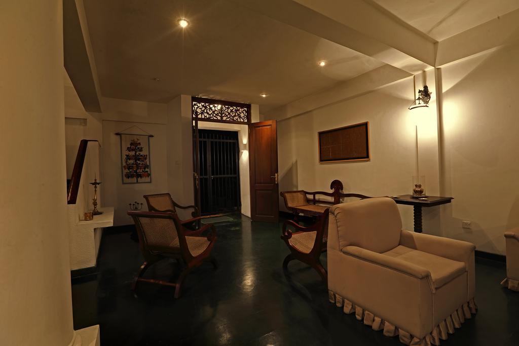 Banda Casa, Kandy Exterior photo