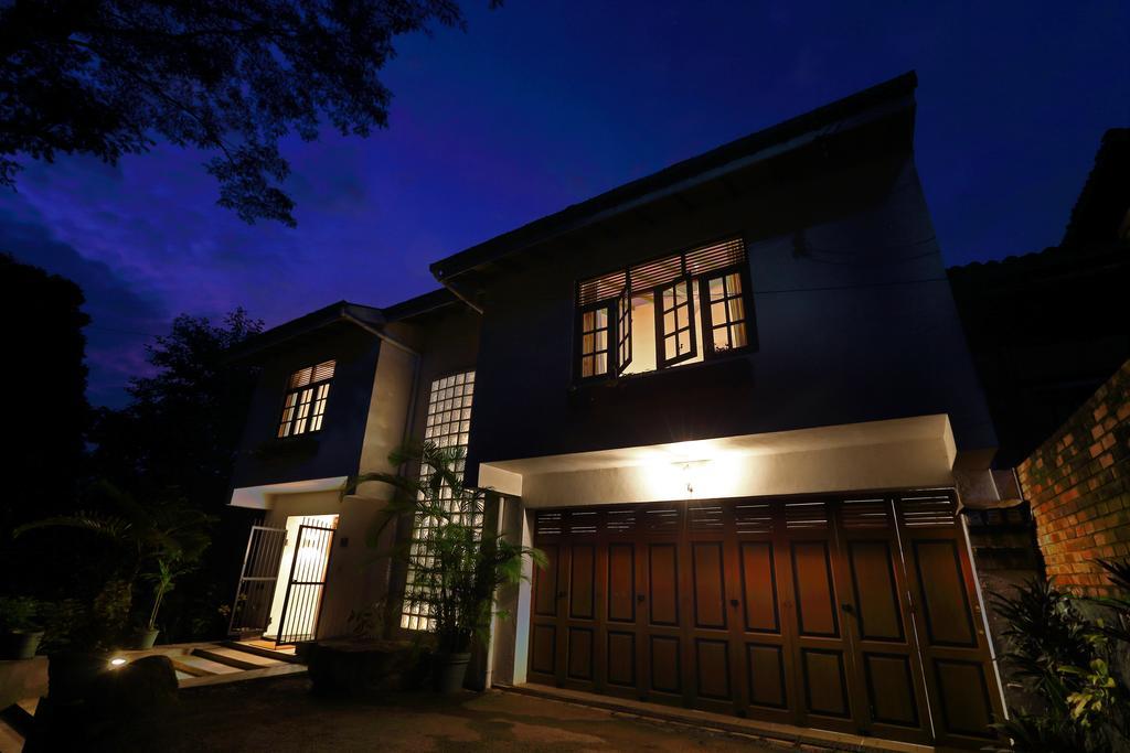 Banda Casa, Kandy Exterior photo