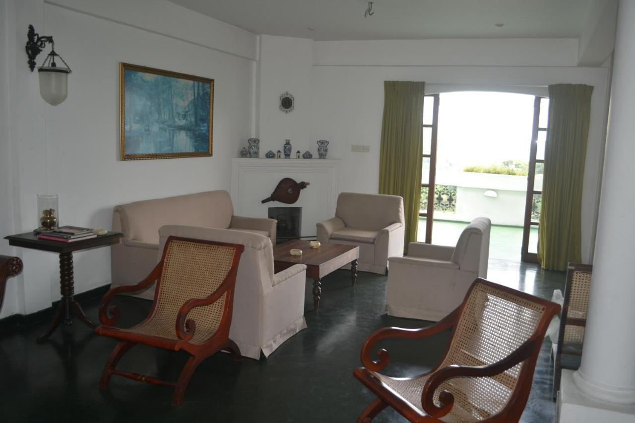 Banda Casa, Kandy Exterior photo